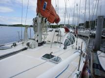 AYC Yachtbroker - Nemophys 50 - Pied de mât et rouf