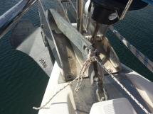 AYC Yachtbroker - Dufour 405 Grand Large - Davier et ancre