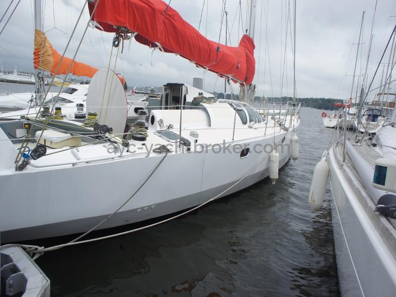 AYC Yachtbroker - Nemophys 50 - Coque Blanche