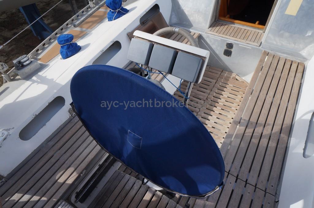 OVNI 41 - AYC International Yachtbrokers